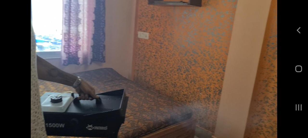 Shreekhetra Hotel Puri Esterno foto