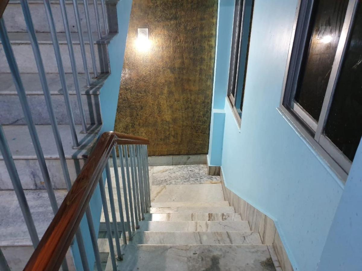 Shreekhetra Hotel Puri Esterno foto